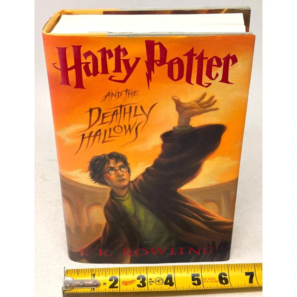 Harry Potter and the Deathly Hallows First Edition First Printing 2007 HC DJ